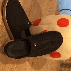 Olukai slip on Lae’ahi